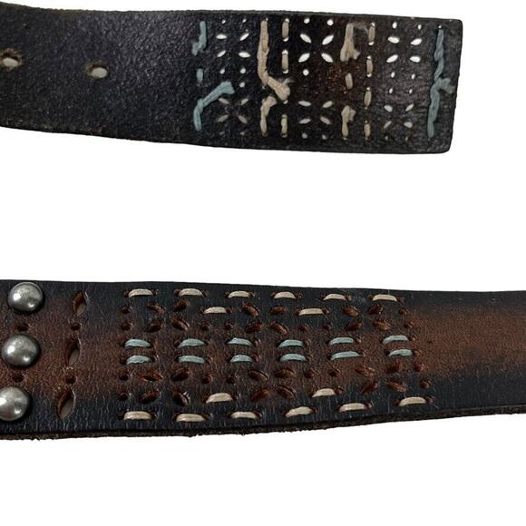 BKE Buckle Embroidered Brown Leather Studded Belt w/ Buckle Laser Cut Outs sz L - Picture 11 of 16